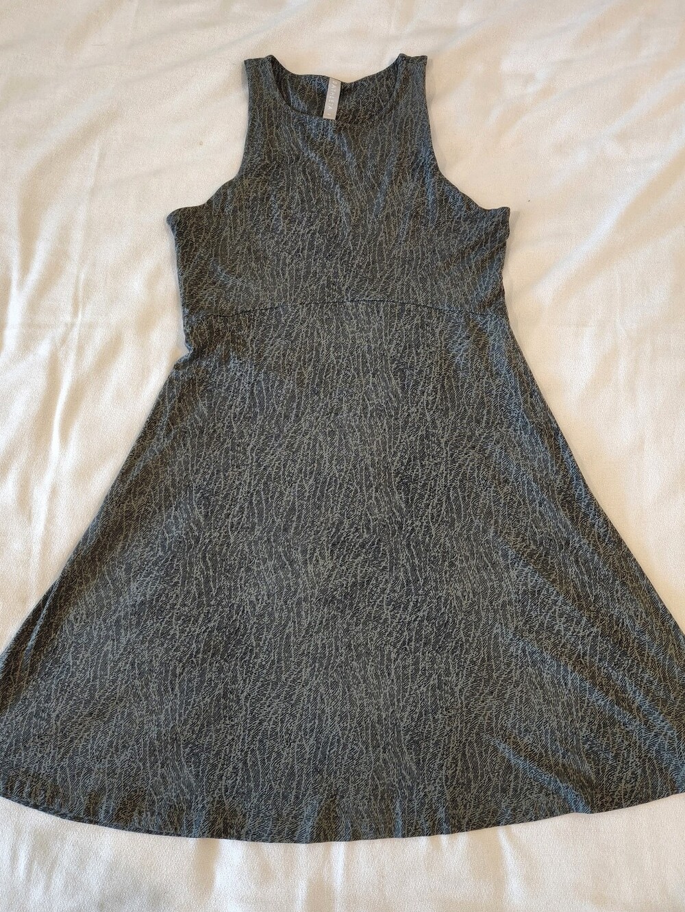 Athleta Santorini Thera Printed Dress Modal Blend Size Medium Olive Green/Black - Picture 1 of 4